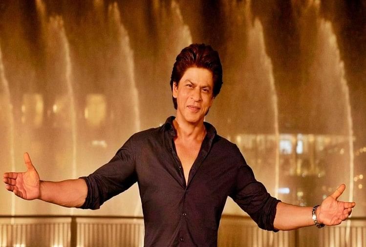Shahrukh Khan Birthday: 55 साल के हुए शाहरुख खान, जन्मदिन पर जानिए 10  दिलचस्प बातें - Entertainment News: Amar Ujala