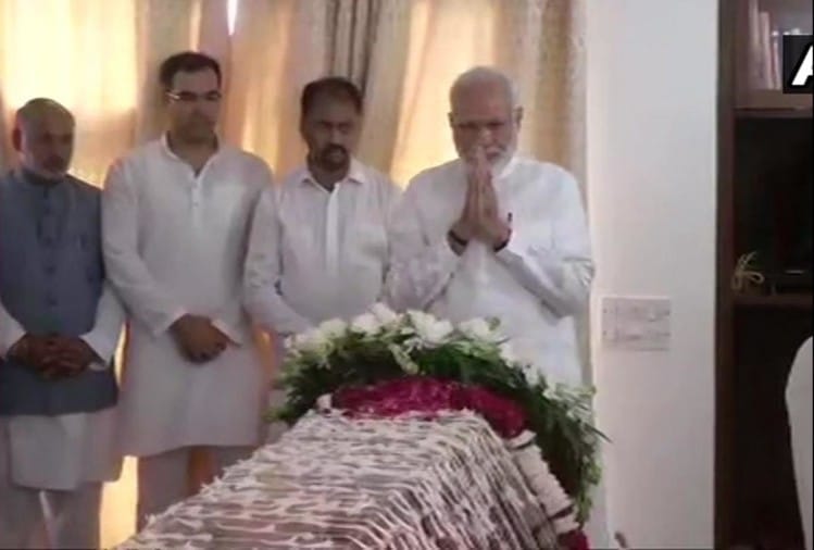 À¤¸À¥À¤·À¤®À¤¾ À¤¸À¥À¤Μà¤°À¤¾À¤ À¤À¥ À¤¶À¥À¤°À¤¦À¥À¤§À¤¾À¤À¤À¤²À¤¿ À¤¦À¥À¤¤À¥ À¤ªà¥À¤À¤® À¤®À¥À¤¦À¥