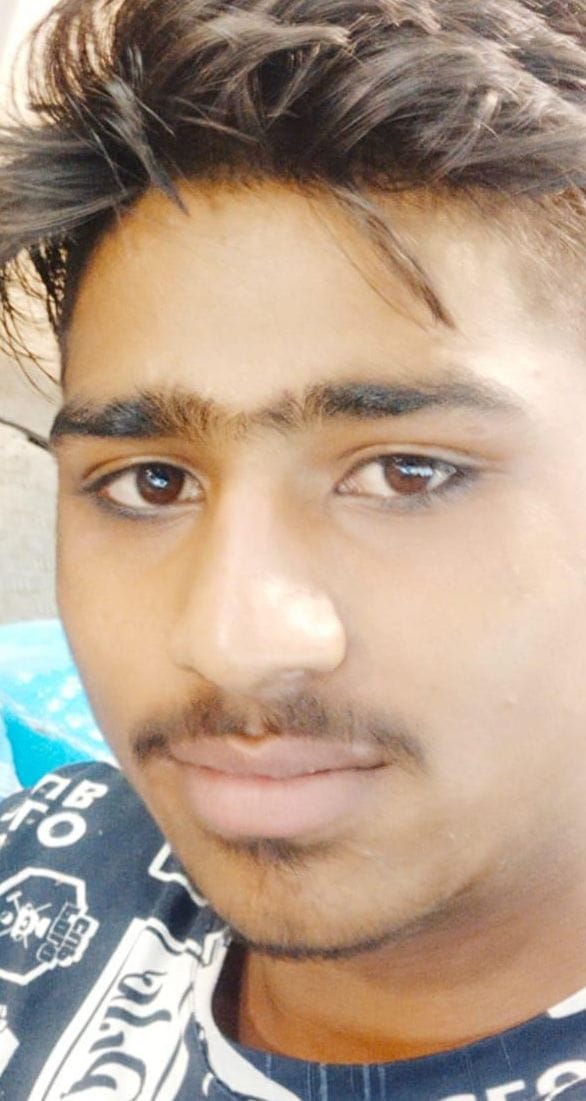 मृतक सहदेव का फाइल फोटो