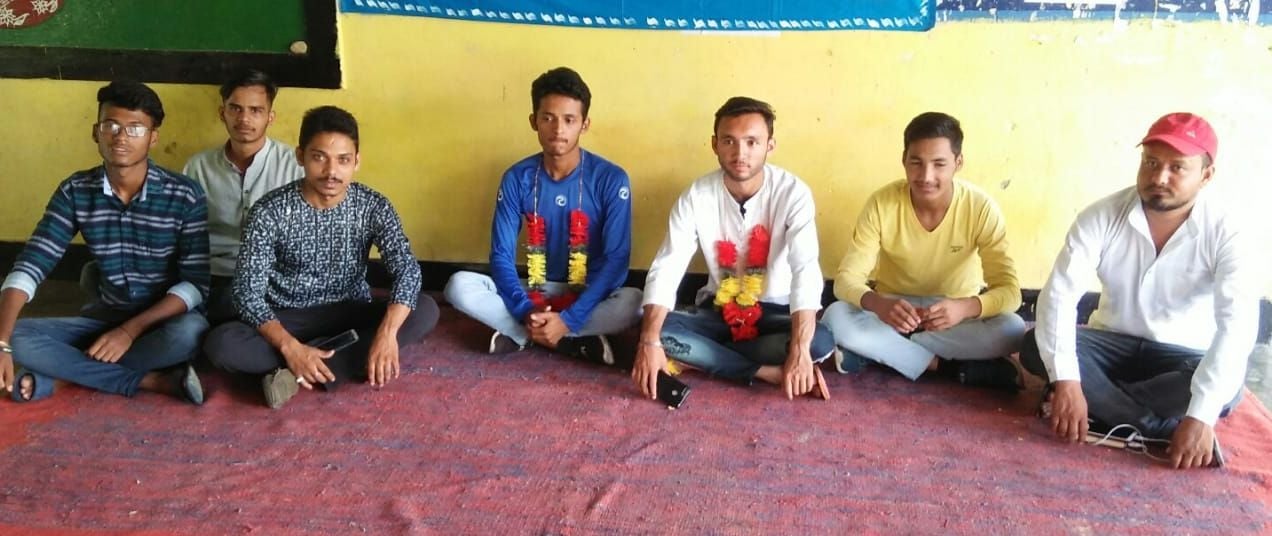 डिग्री कॉलेज बागेश्वर में धरना देते एनएसयूआई कार्यकर्ता। डिग्री कॉलेज बागेश्वर में धरना देते एनएसयूआई कार्यकर्ता।