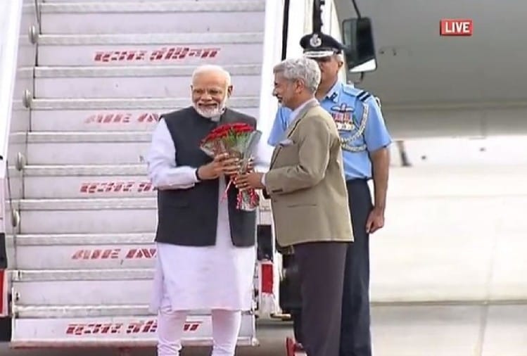 पीएम मोदी भूटान दौरे से स्वदेश लौटे