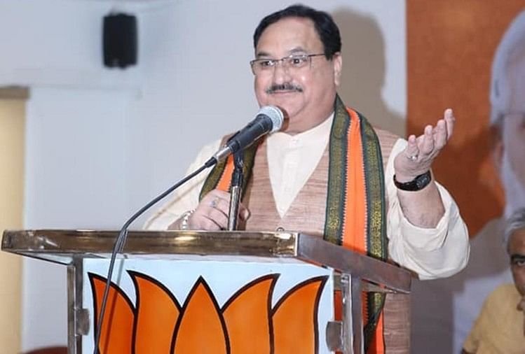 भाजपा में शामिल हुए टीडीपी के 60 नेता, नड्डा ने अनुच्छेद 370 पर कांग्रेस को घेरा जेपी नड्डा (फाइल फोटो)