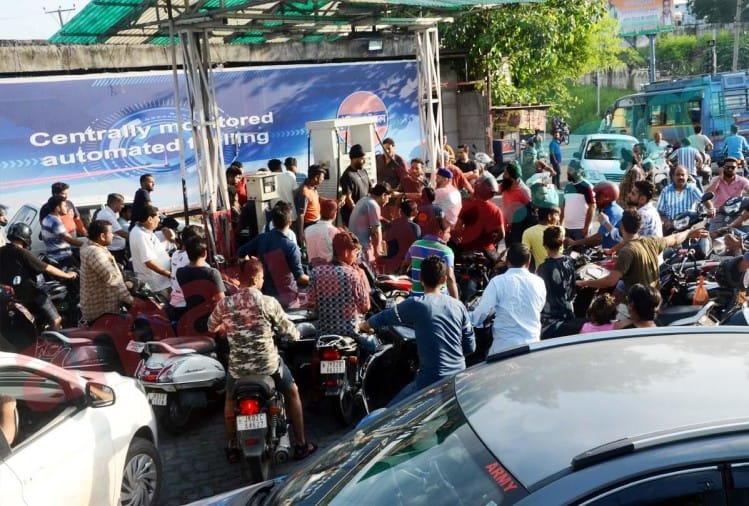 अफरा तफरी का माहौल