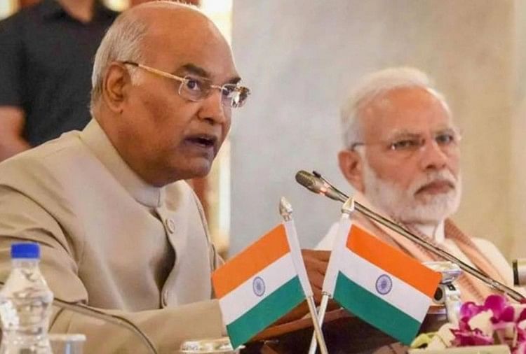 देश में जन्माष्टमी की धूम, राष्ट्रपति और पीएम मोदी ने देशवासियों को दी बधाई रामनाथ कोविंद-नरेंद्र मोदी (फाइल फोटो)
