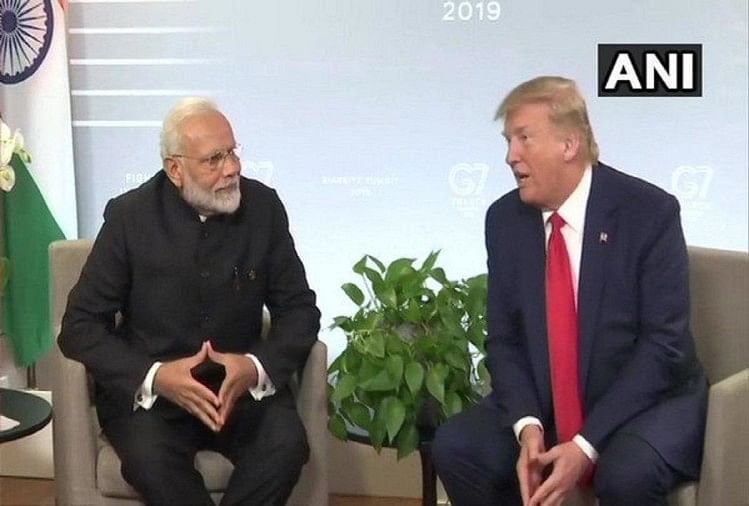 बिअरित्ज में पीएम नरेंद्र मोदी और अमेरिकी राष्ट्रपति ट्रंप की मुलाकात
