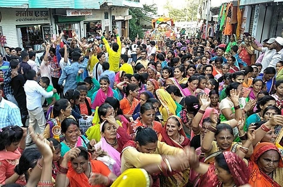 चौखुटिया में जगन्नाथ रथ यात्रा में उमड़ी भीड़। अमर उजाला चौखुटिया में जगन्नाथ रथ यात्रा में उमड़ी भीड़। अमर उजाला