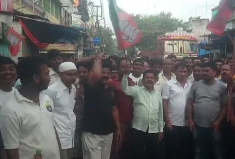 पश्चिम बंगाल: पुलिस की लाठीचार्ज में भाजपा सांसद घायल, पार्टी ने बुलाया 12 घंटे का बंद भाजपा ने ाज 12 घंटे ता बंद बुलाया है