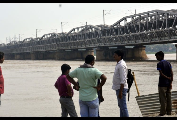 à¤ªà¥à¤°à¤¯à¤¾à¤à¤°à¤¾à¤ à¤®à¥à¤ à¤¬à¤¾à¤¢à¤¼