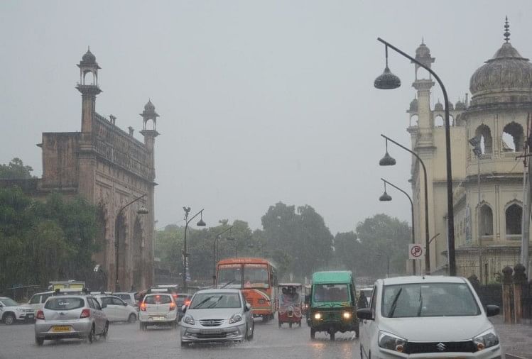 Heavy Rain In Lucknow On Sunday . - लखनऊ में जोरदार ...