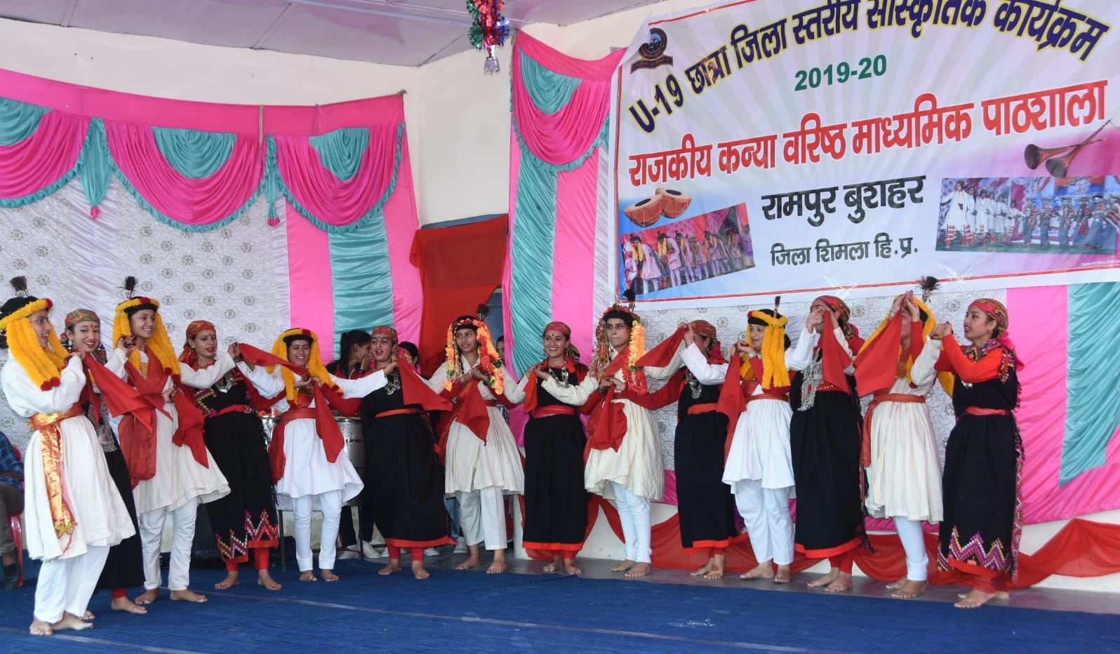 कन्या स्कूल रामपुर में आयोजित अंडर 19 छात्रा जिला स्तरीय सांस्कृतिक कार्यक्रम के शुभारंभ पर सांस कन्या स्कूल रामपुर में आयोजित अंडर 19 छात्रा जिला स्तरीय सांस्कृतिक कार्यक्रम के शुभारंभ पर सांस