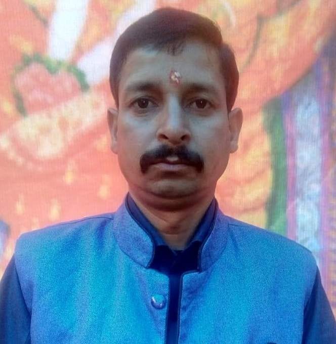 शेखर गोरखा, फार्मासिस्ट।