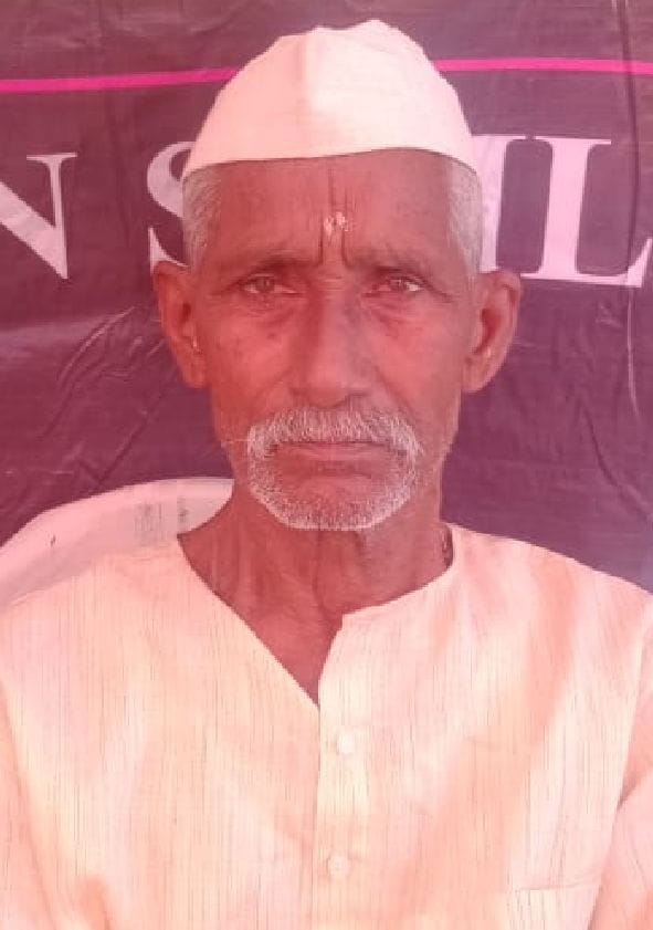  अंबिका प्रसाद शुक्ला।