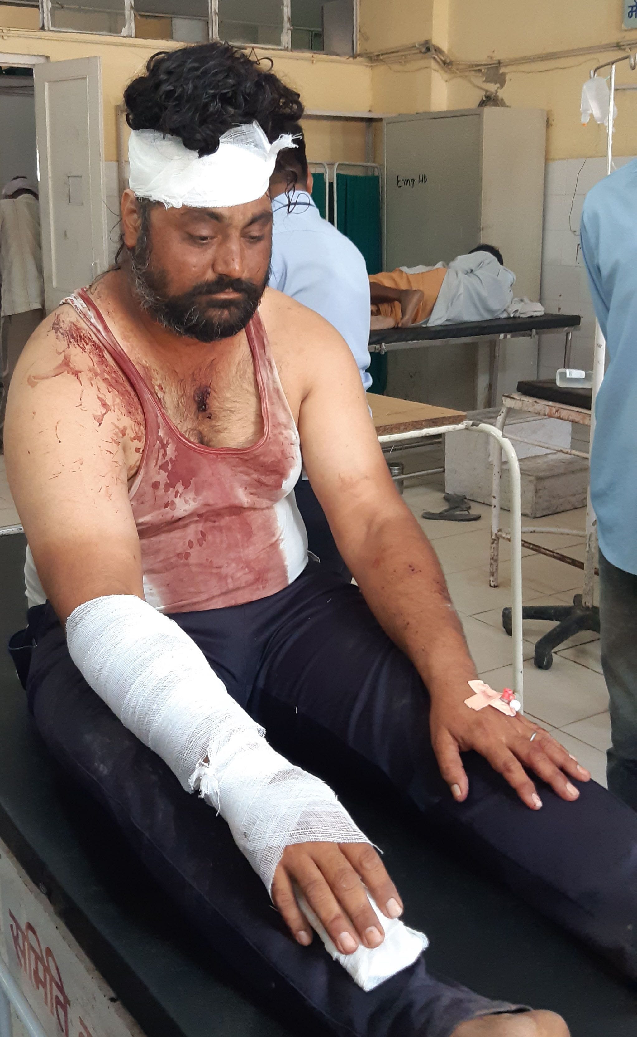 Struggle in two side person of the  3 Kanal Land