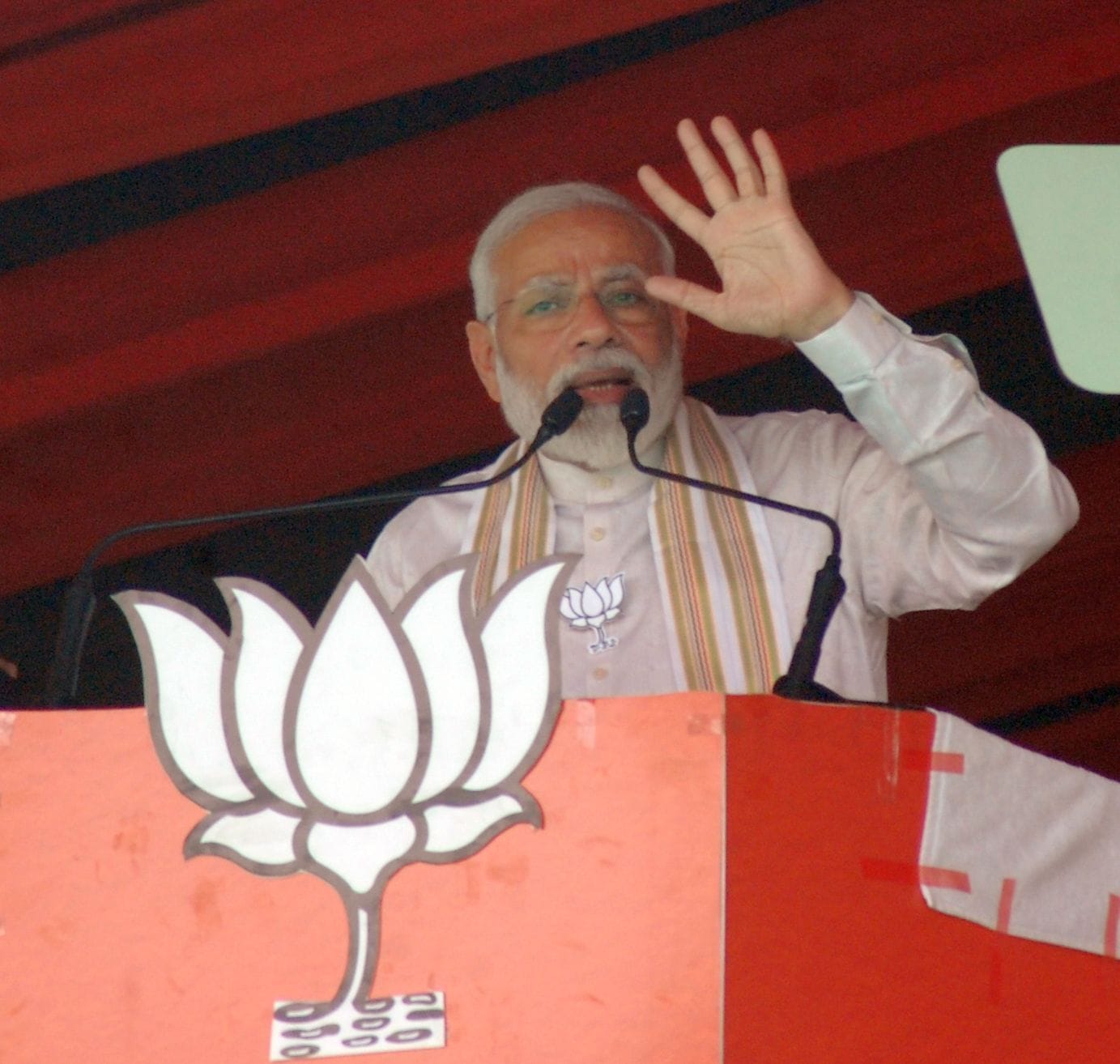 सोनीपत के मोहाना में रैली में संबोधन करते पीएम नरेंद्र मोदी सोनीपत के मोहाना में रैली में संबोधन करते पीएम नरेंद्र मोदी