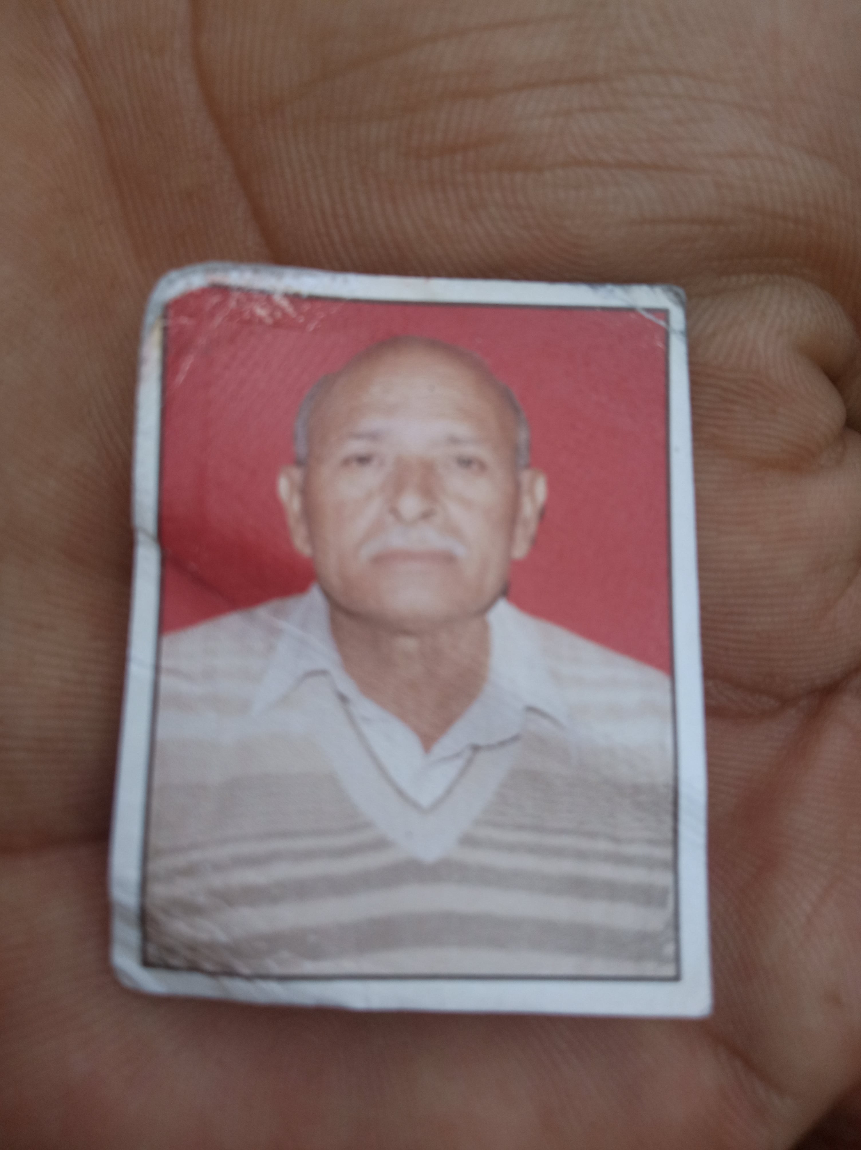2-ककरौली के गांव ढ़ांसरी निवासी मृतक किसान रमेश का  फाईल फोटो।
