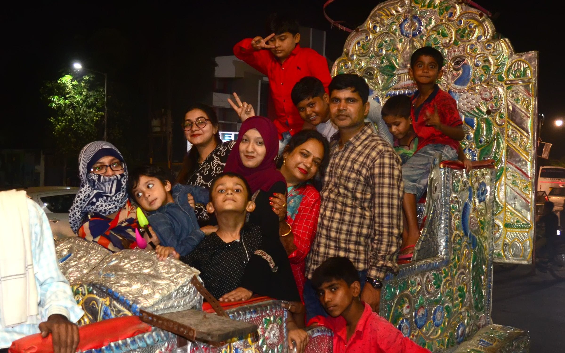 amarujala carnival :memories of every moment in the rain of happiness amarujala carnival :memories of every moment in the rain of happiness