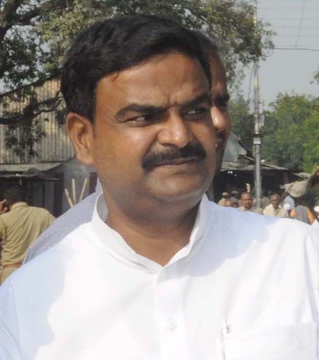 सपा प्रत्याशी बृजेश वर्मा।