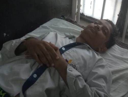घायल बच्चे घायल बच्चे