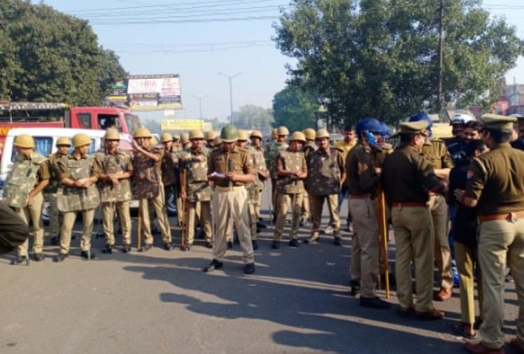 CAA Protest in uttarakhand police alert during Jummah namaz