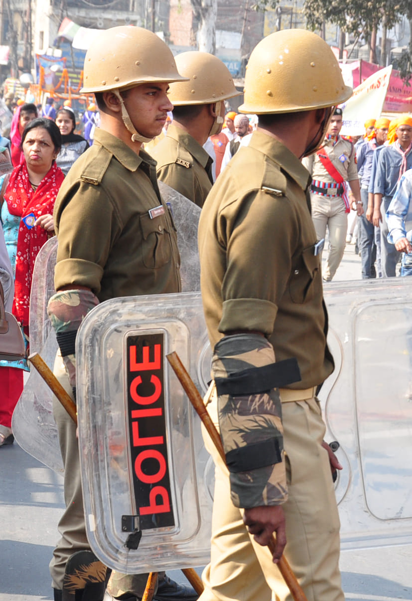 अयोध्या का फैसला आने के बाद शहर में तैनात पुलिस