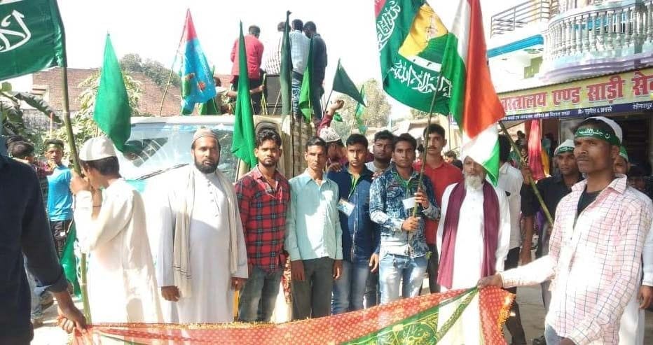 पट्टी में बारावफात पर निकला जुलूस। पट्टी में बारावफात पर निकला जुलूस।