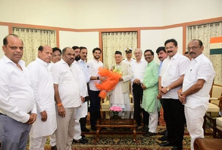 महाराष्ट्र: शिवसेना का सपना टूटा, नहीं कर पाई सरकार का दावा, अब एनसीपी को मिला मौका महाराष्ट्र की राजनीति