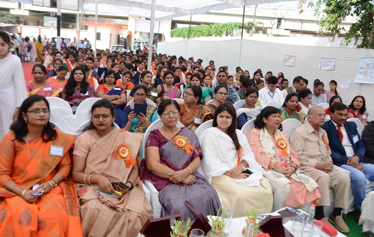 दाऊ दयाल डिग्री कालेज में आयोजित सेमिनार के दौरान मौजूद मुख्य अतिथि सीडीओ नेहा जैन के साथ महापौर दाऊ दयाल डिग्री कालेज में आयोजित सेमिनार के दौरान मौजूद मुख्य अतिथि सीडीओ नेहा जैन के साथ महापौर