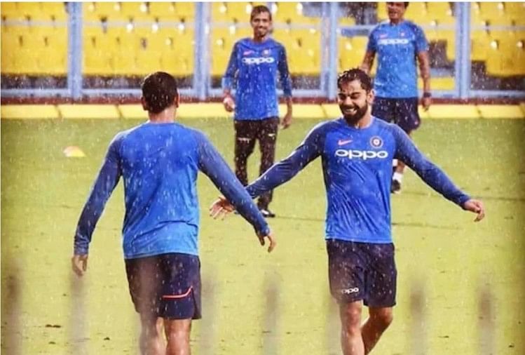 Ms Dhoni-Virat Kohli