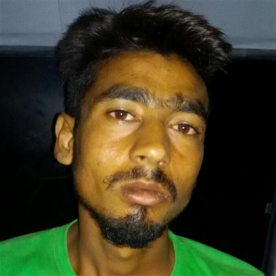 कैदी वाहन से फरार सगीर।