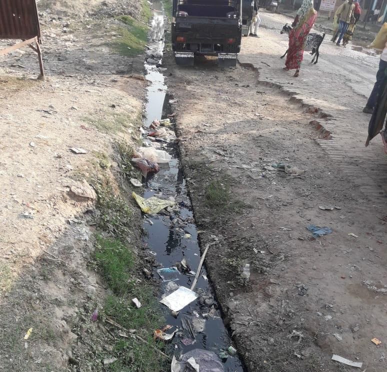 bad roads  and broken drainage in sarai akil