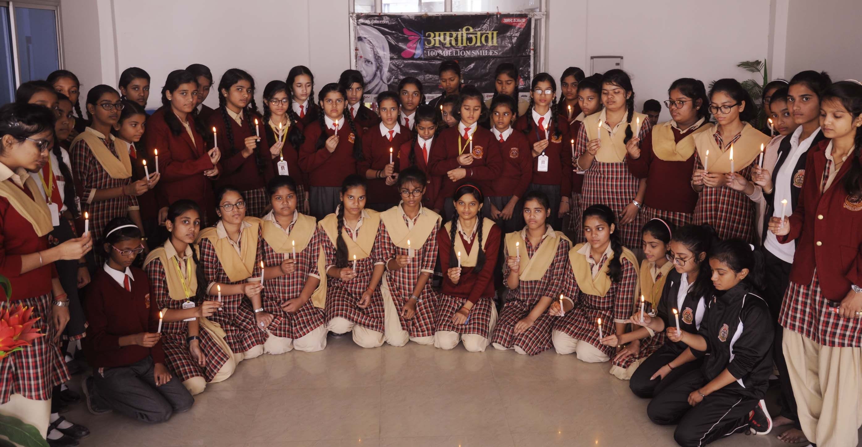 सदर क्षेत्र के फुलवरिया स्थित आत्रेय एकेडमी में अपराजिता के बैनर तले आयोजित कार्यक्रम में हैदरा