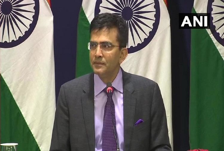 पाकिस्तान को भारत की नसीहत, अपने यहां अल्पसंख्यकों के हालात पर दें ध्यान Raveesh Kumar, MEA