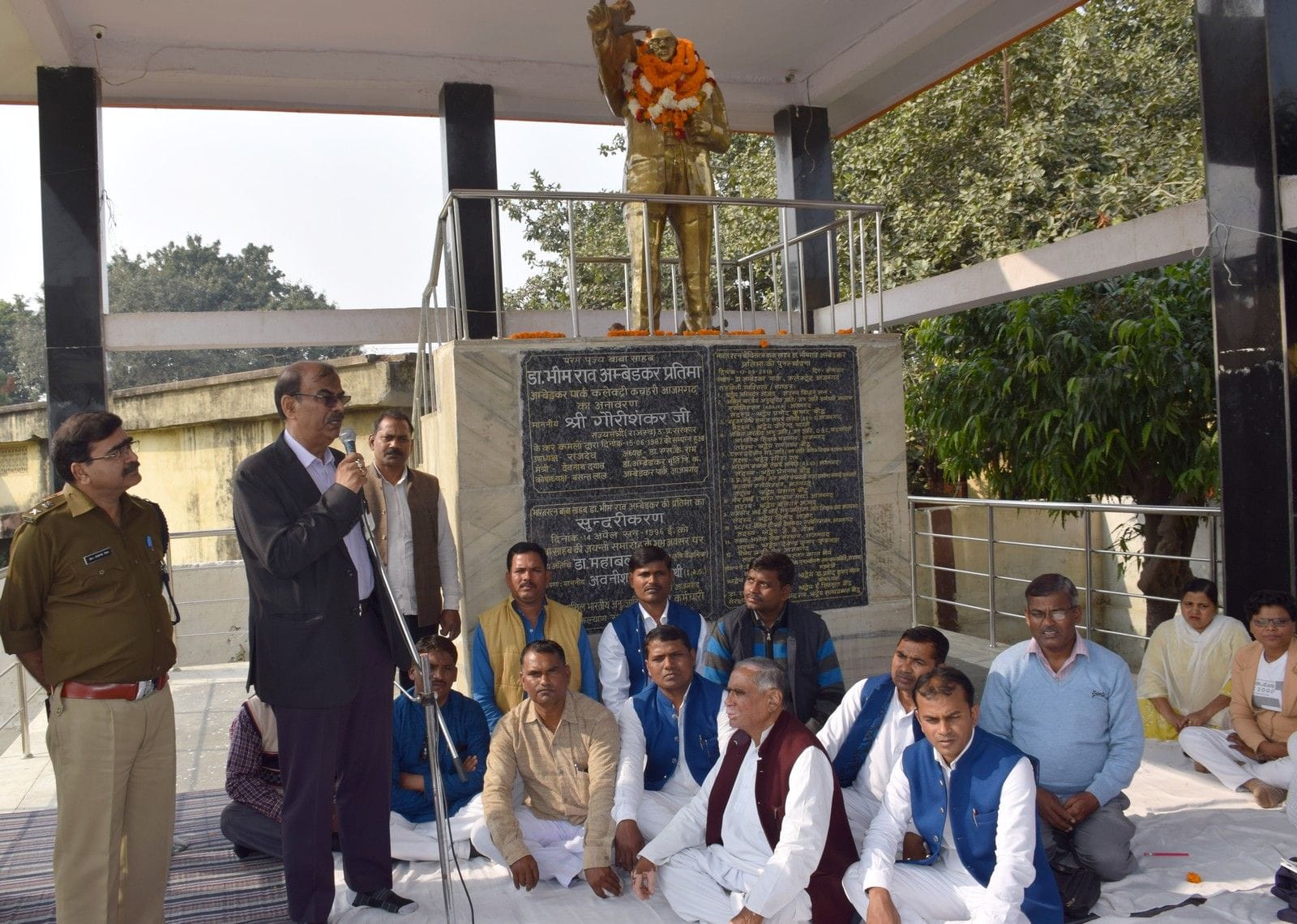 ेथता पार्क में डा.भीमराव अंबेडकर के परिनिर्वाण दिवस के अवसर पर आयोजित कार्यक्रम को संबोधित करते ?