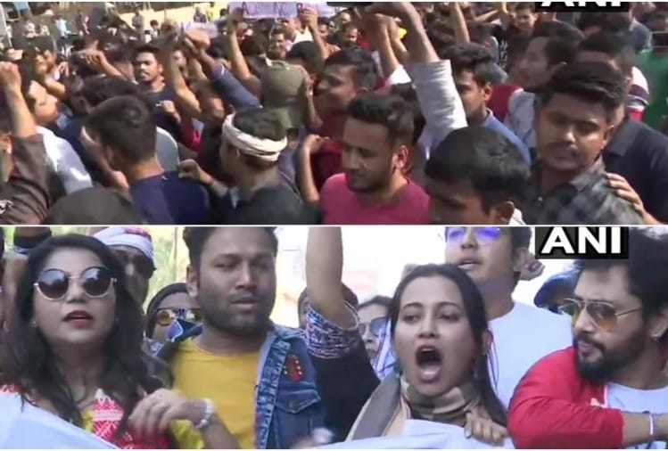 नागरिकता बिल पर पूर्वोत्तर में जनजीवन अस्त-व्यस्त 1 असम में नागरिकता विधेयक का काफी विरोध हो रहा है