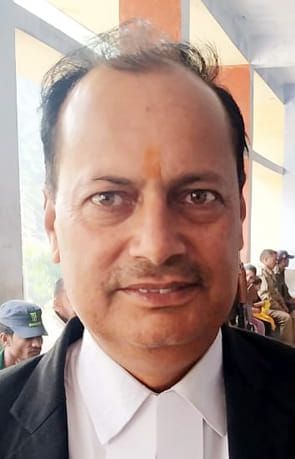 एडवोकेट विक्रम सिंह वर्मा