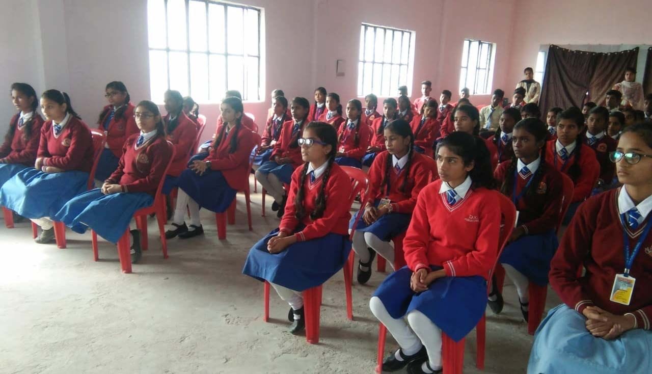 अमर उजाला के अभियान अपराजिता के बैनर तले रानीगंज के डीके पब्लिक स्कूल में आयोजित विधिक साक्षरता ? अमर उजाला के अभियान अपराजिता के बैनर तले रानीगंज के डीके पब्लिक स्कूल में आयोजित विधिक साक्षरता ?