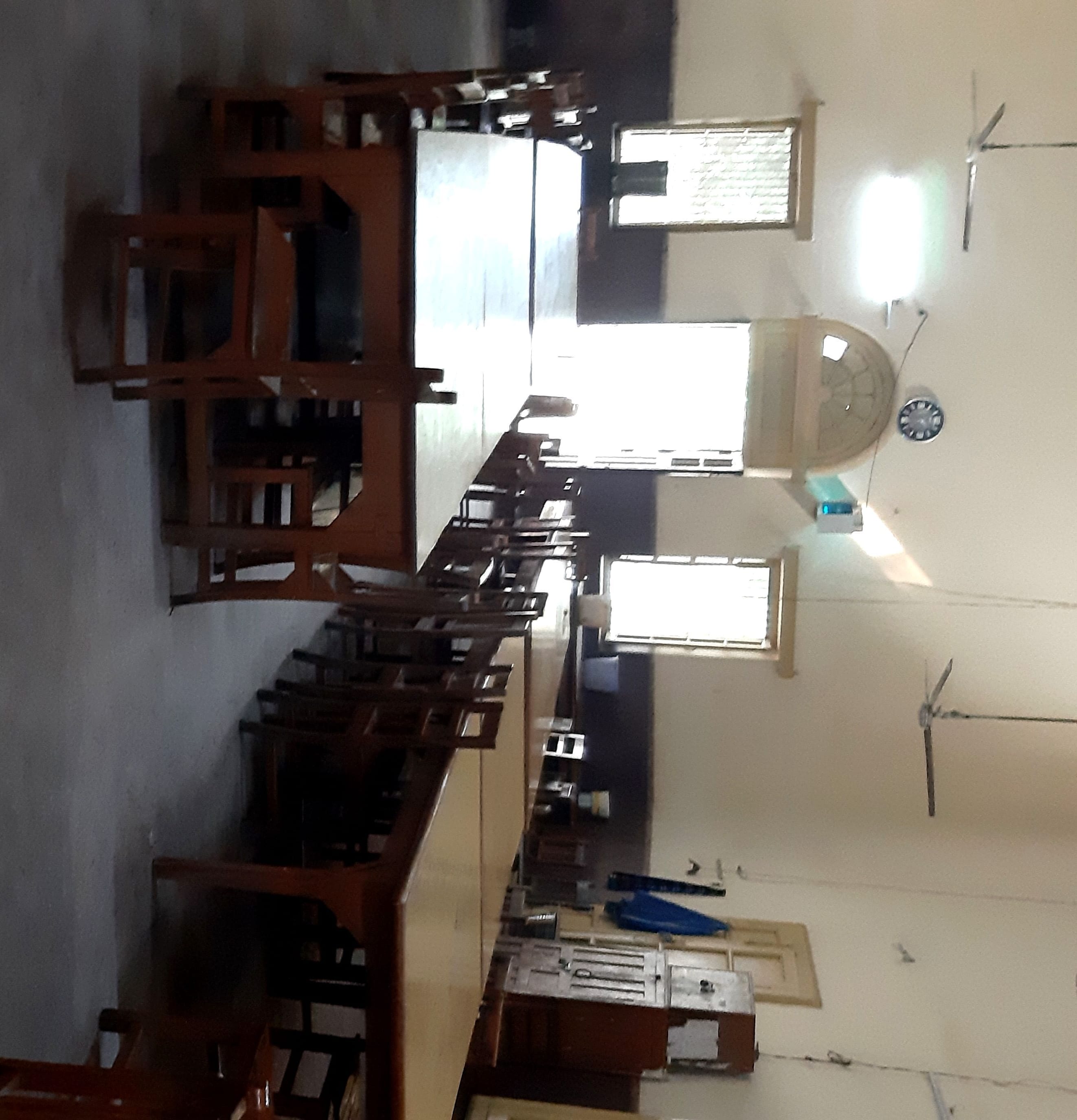 सर सैयद हॉस्टल के डायनिंग रूम में पसरा सन्नाटा। सर सैयद हॉस्टल के डायनिंग रूम में पसरा सन्नाटा।
