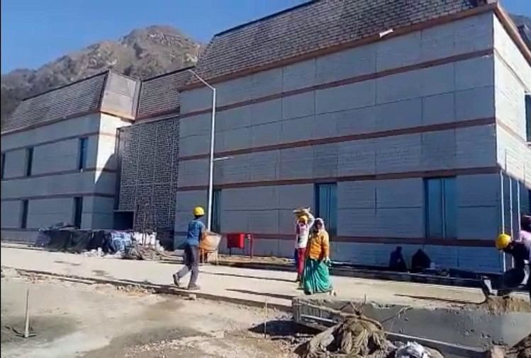 Himachal Pradesh Aiims Bilaspur Opd Building Is Ready - बिलासपुर में एम्स का भवन तैयार, चंडीगढ़ में हो रही डॉक्टरों की भर्ती - Amar Ujala Hindi News Live