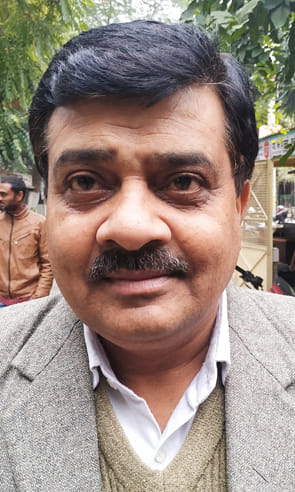 एडवोकेट ठाकुर राजेंद्र सिंह चौहान एडवोकेट ठाकुर राजेंद्र सिंह चौहान