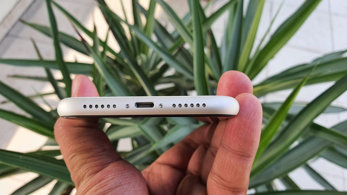 iPhone 11 Review: рдмреЗрд╣рддрд░ рдХреИрдорд░реЗ рд╡рд╛рд▓рд╛ рдЖрдИрдлреЛрди XR