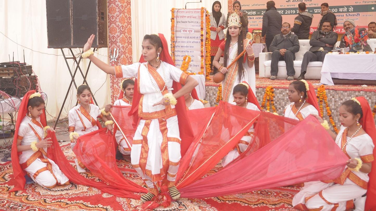 शामली दिल्ली रोड पर राष्ट्रीय आजीविका मिशन द्वारा आयोजित प्रेरणा दिवस पर सांस्कृतिक कार्यक्रम ? शामली दिल्ली रोड पर राष्ट्रीय आजीविका मिशन द्वारा आयोजित प्रेरणा दिवस पर सांस्कृतिक कार्यक्रम ?
