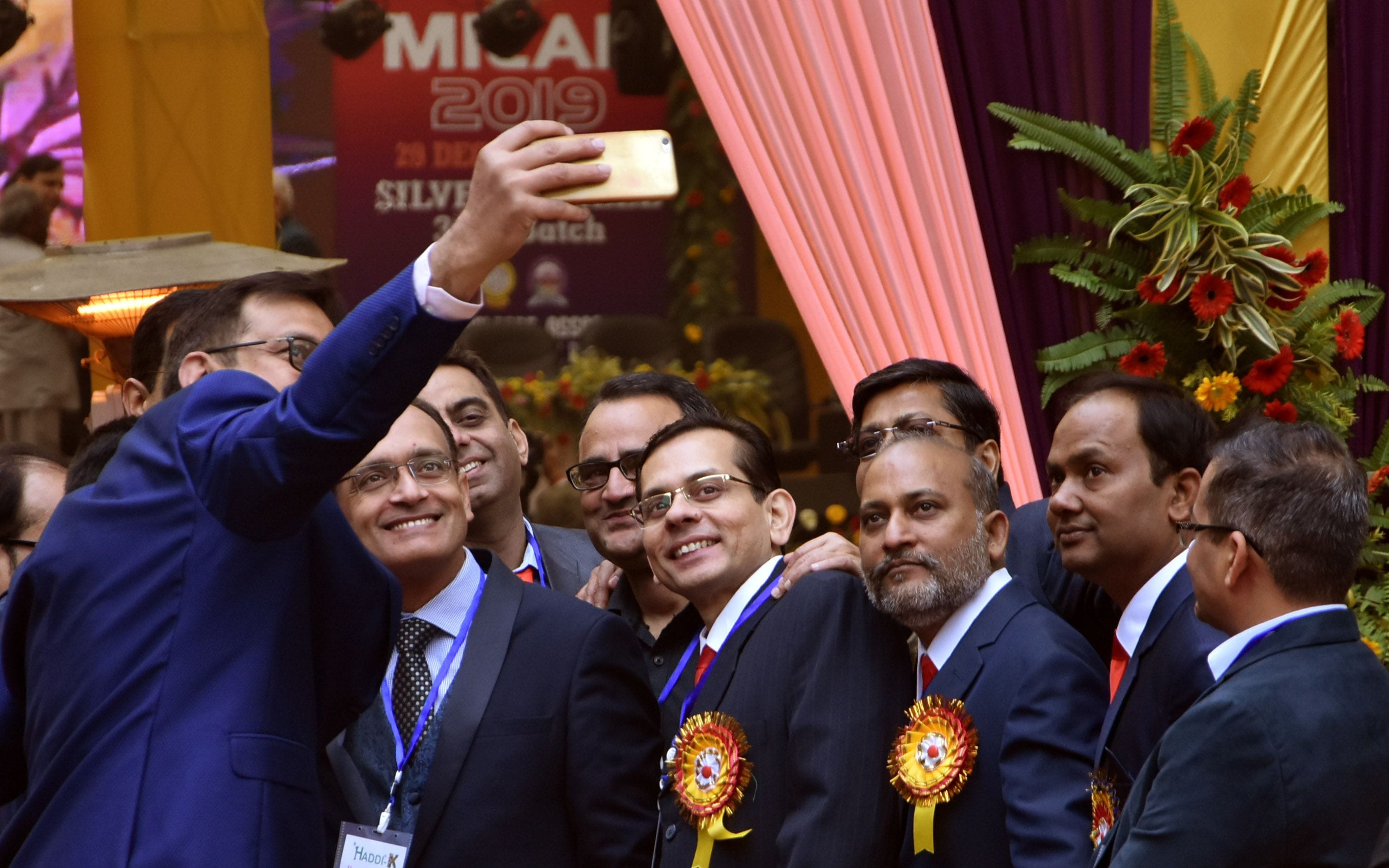 At Motilal Nehru Medical College, old men dance, doctors lost in memories At Motilal Nehru Medical College, old men dance, doctors lost in memories
