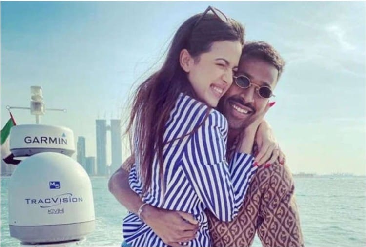 हार्दिक पांड्या-नताशा