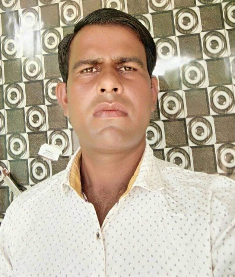आदेश कुमाक को फाइल फोटो।