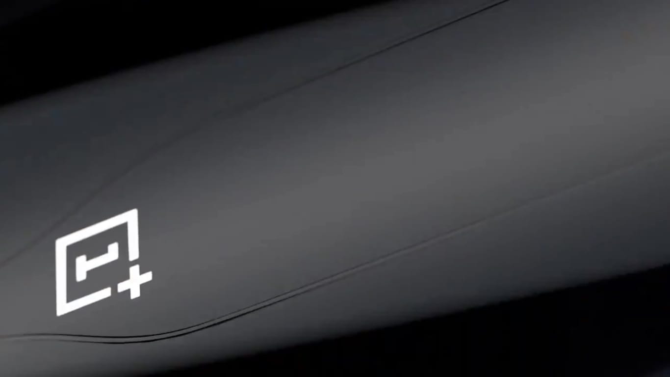 OnePlus ConceptOne स्मार्टफोन में होगा इनविजिबल ट्रिपल रियर कैमरा सेटअप