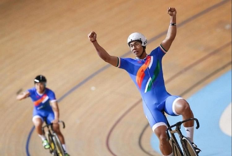 Indian Cyclist Ronaldo Singh Becomes World Number One In Three Men Junior Tracks Categories - Cyclist Ronaldo Singh's Amazing, Indian Junior Team No. 1 in Three Categories - Amar Ujala ...