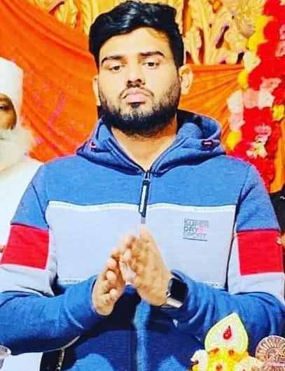वैभव चतुर्वेदी की फोटो वैभव चतुर्वेदी की फोटो