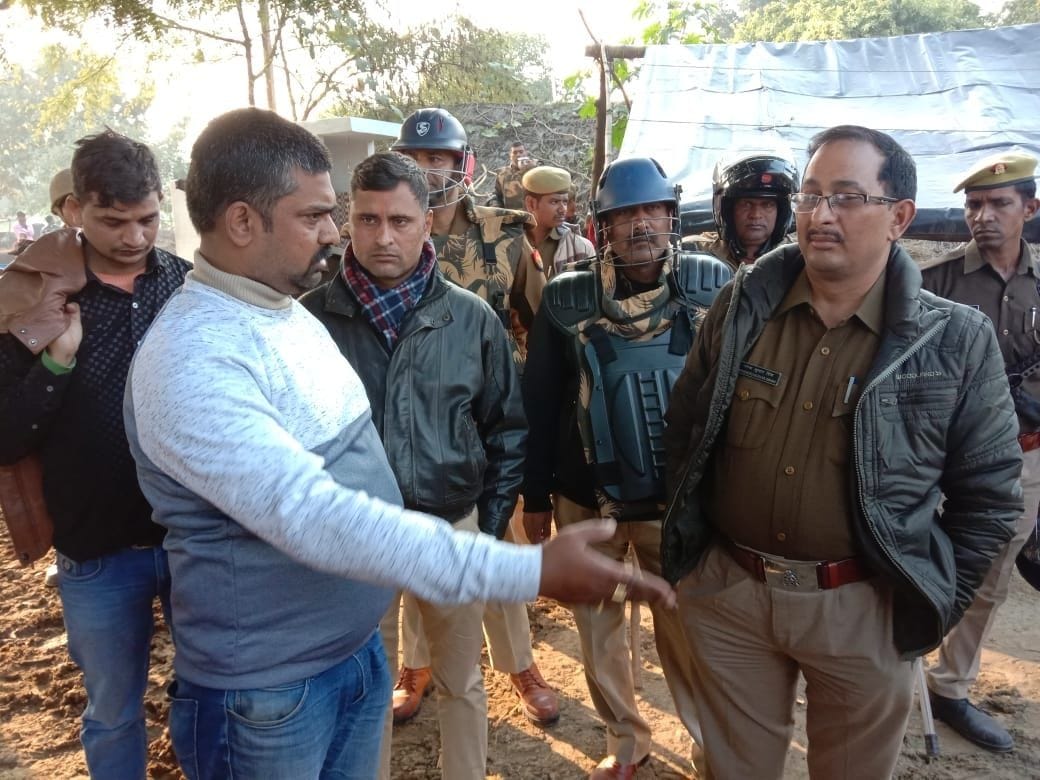 झूंसी के खबरों से जुड़ी फोटो झूंसी के खबरों से जुड़ी फोटो