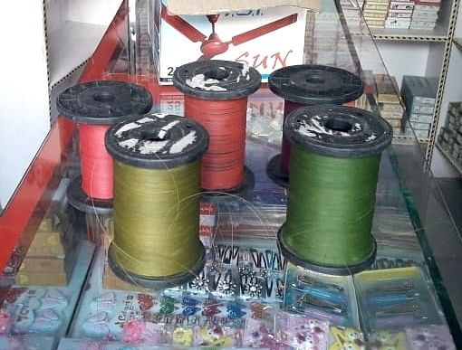 Chinese Manjha Is Being Sold Openly - खुलेआम बिक रहा है चाइनीज मांझा -  Bijnor News