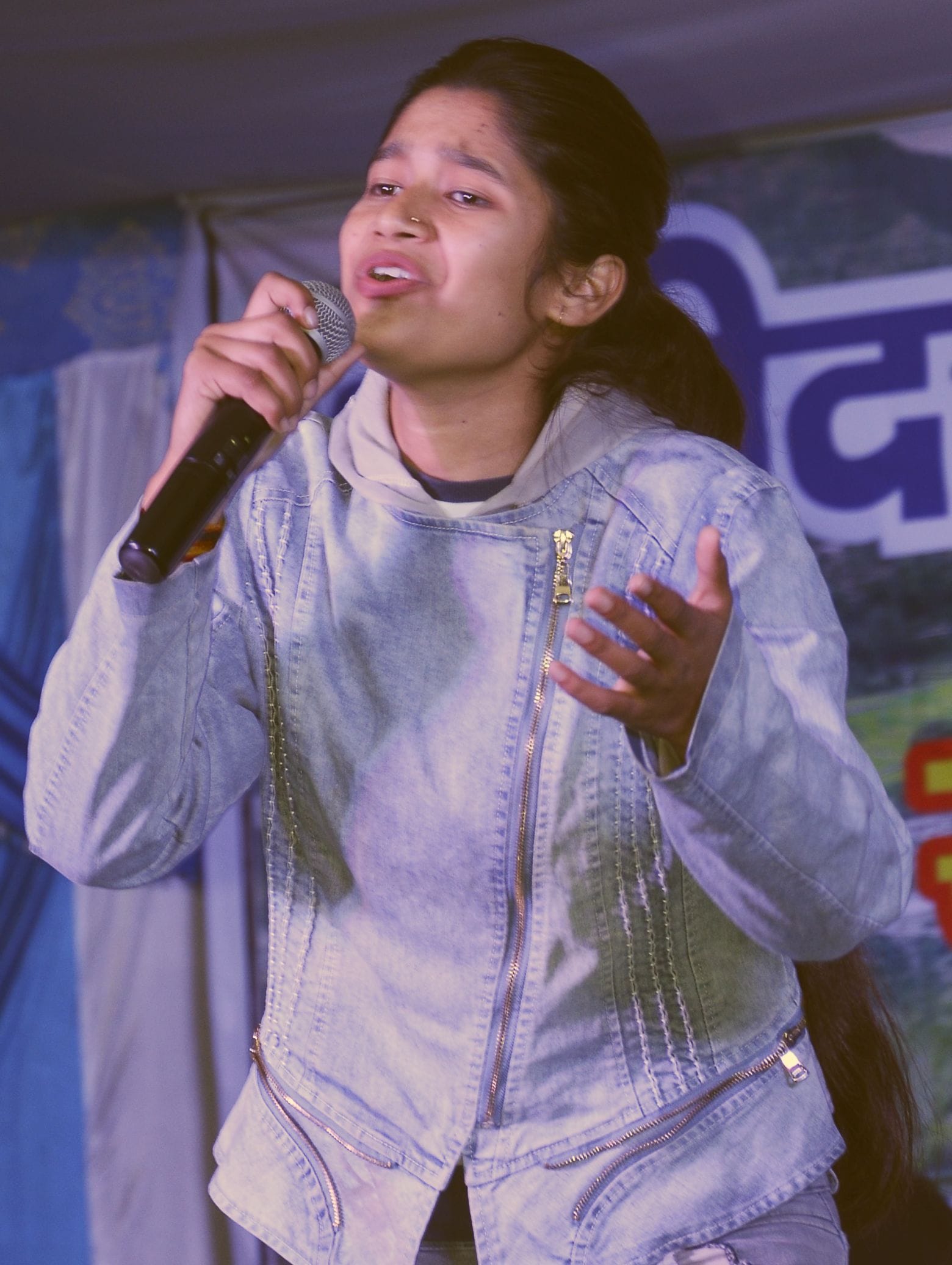 कीर्तिनगर में शहीद नागेंद्र सकलानी व मोलू भरदारी स्मृति मेले के समापन अवसर पर गानो की प्रस्तुति ? कीर्तिनगर में शहीद नागेंद्र सकलानी व मोलू भरदारी स्मृति मेले के समापन अवसर पर गानो की प्रस्तुति ?